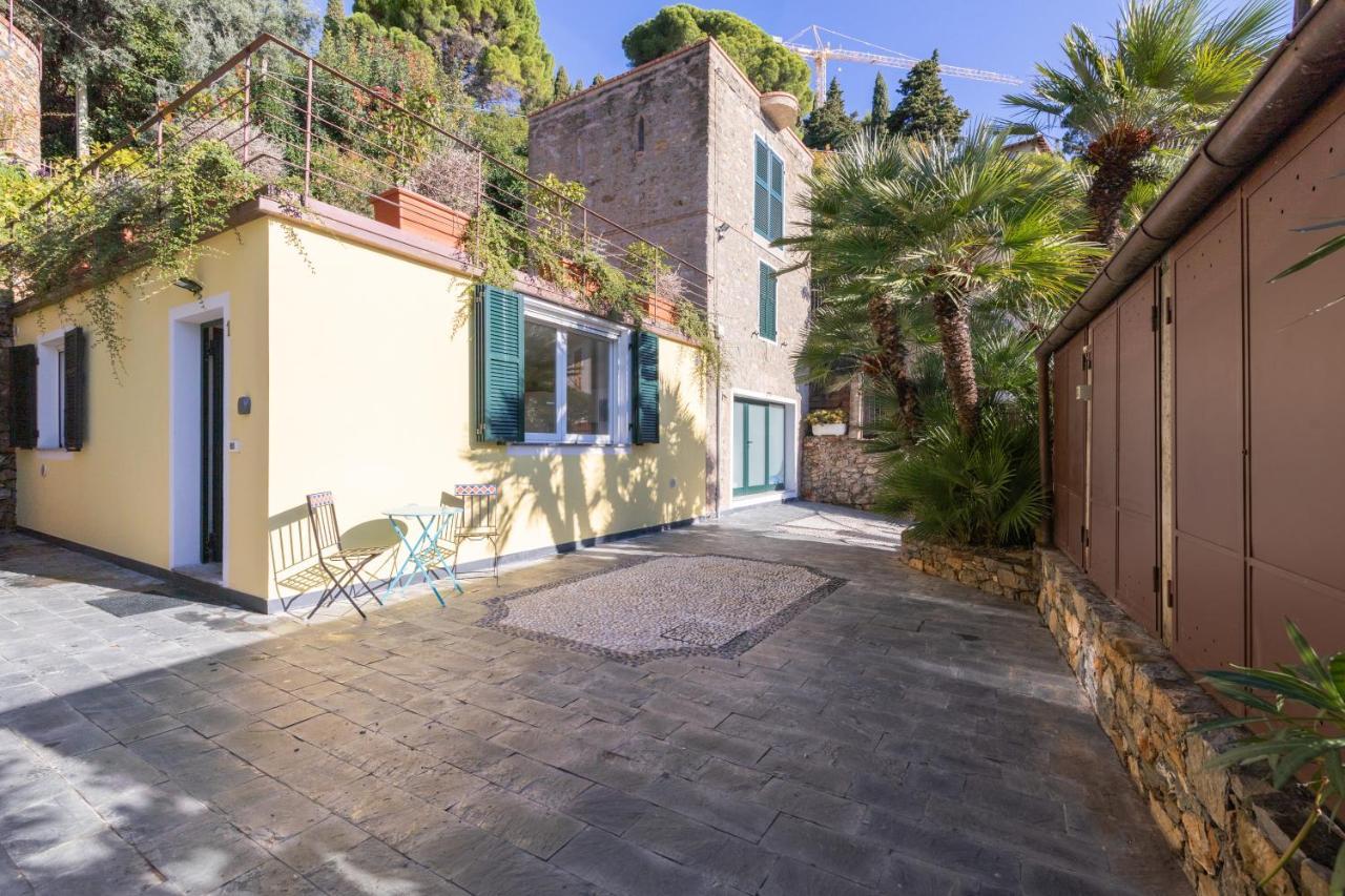 La Sterlizia Di Santa Croce Hotell Alassio Eksteriør bilde